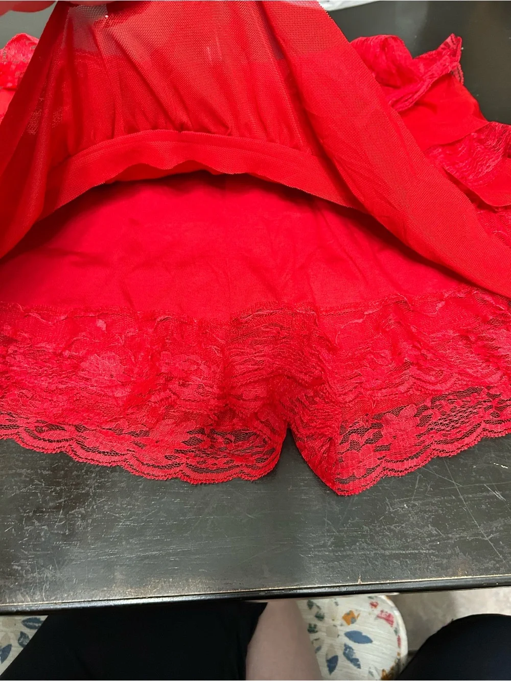 Red Lace Ruffle Shorts - Picture 3 of 6